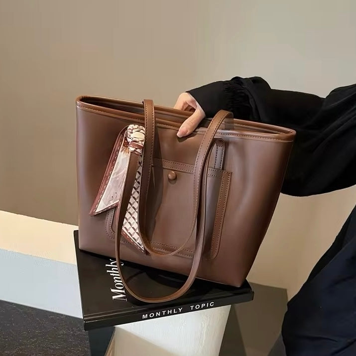 La Bellezza Tote